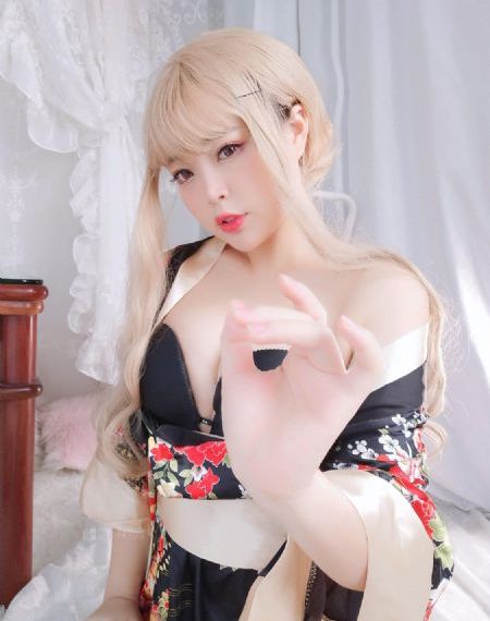 欧美紧身牛仔裤视频_BD国语高清完整版播放
