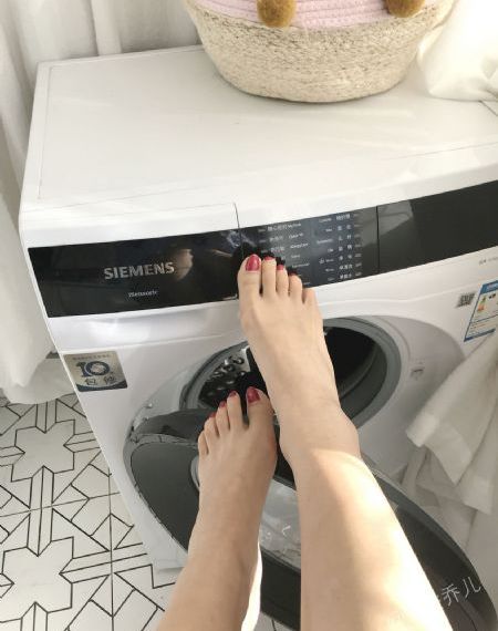 欧美色和尚_高清高清免费观看