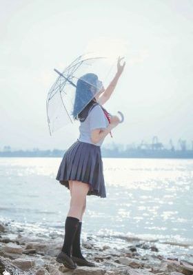 奔驰c国产还是进口_超清免费观看韩国