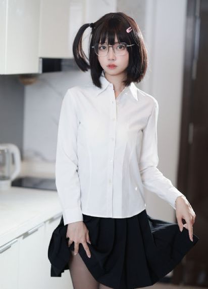 国产色久悠悠在线_BD韩语电影在线看