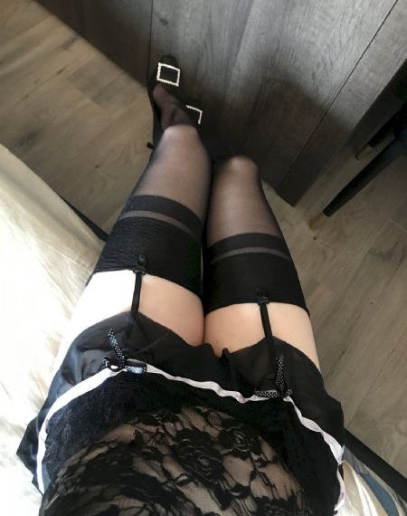 欧美les爱爱_高清完整在线观看