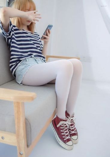 国产美女丝袜高潮白浆的游戏视频_BD电影在线观看