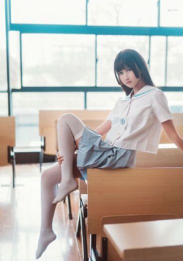 日韩美女美鲍_4K完整版观看