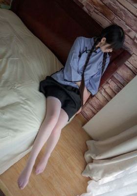 亚洲欧美日韩自拍_高清完整视频观看