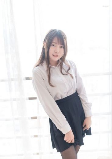 欧美花店logo设计_免费在线观看播放