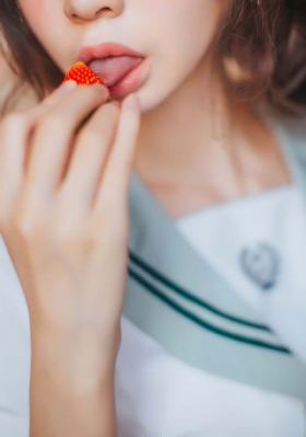 欧美时男士手表价格_1080电影在线看
