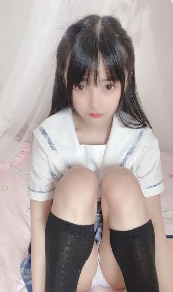 欧美女人潮喷_DVD电影完整版在线观看