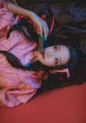 日韩最美高级感美女_免费高清在线观看